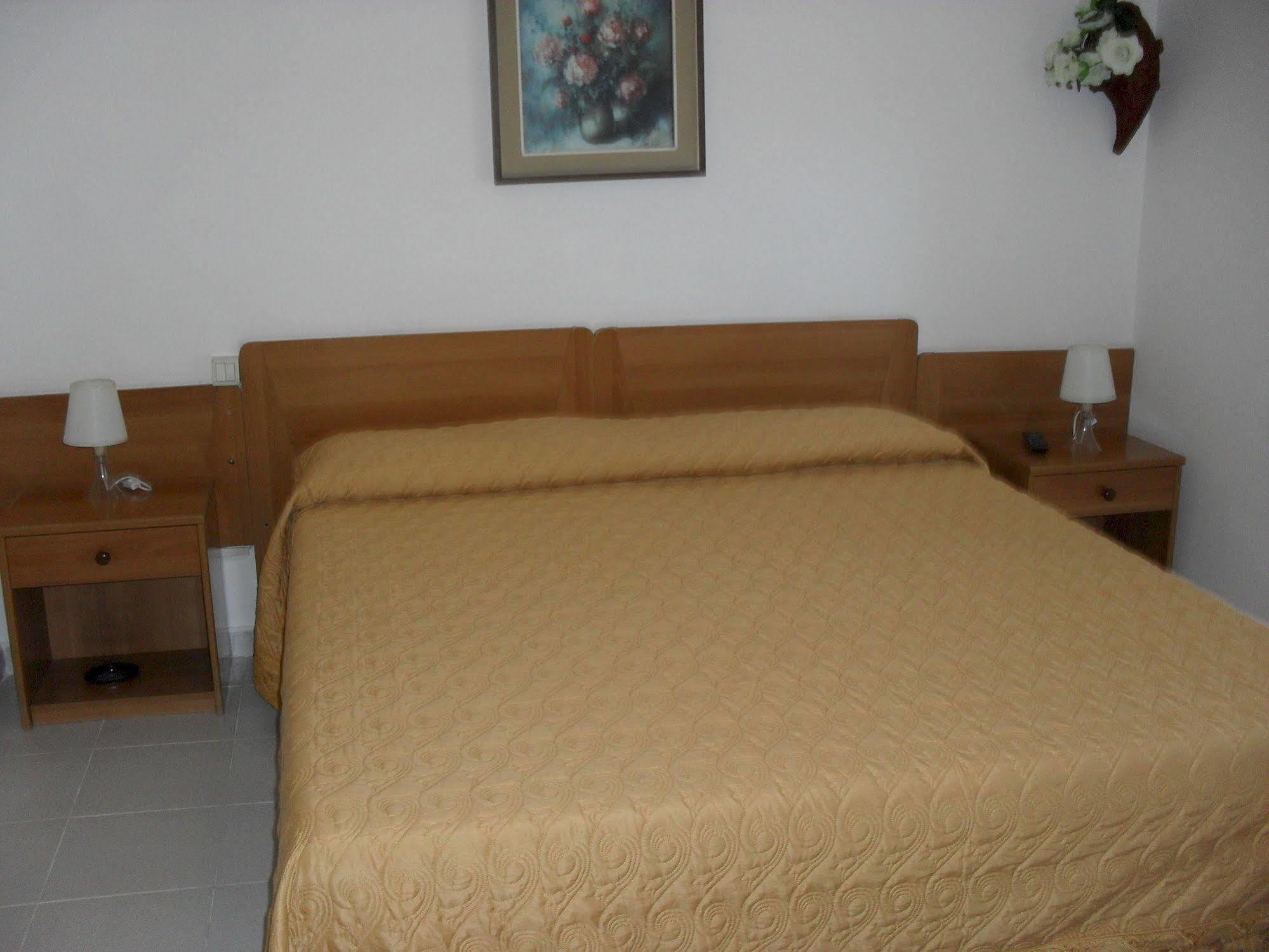 Al Caminetto Hotel Aosta Exterior photo